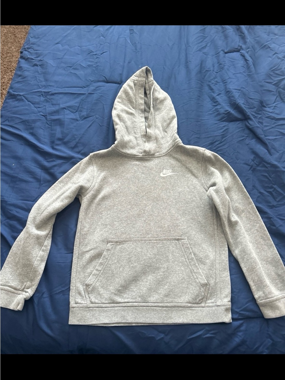 Nike Men's Gray Crewneck Hoodie with Subtle Logo